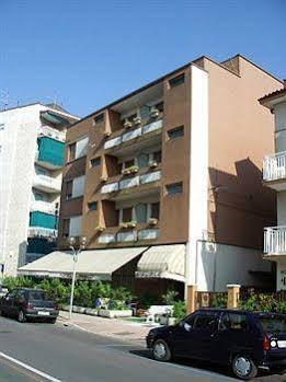 Albergo Al Parco 格拉多 外观 照片